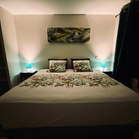Meherio - Bel Appartement Vue Mer A Tahiti Papeete  Kültér fotó