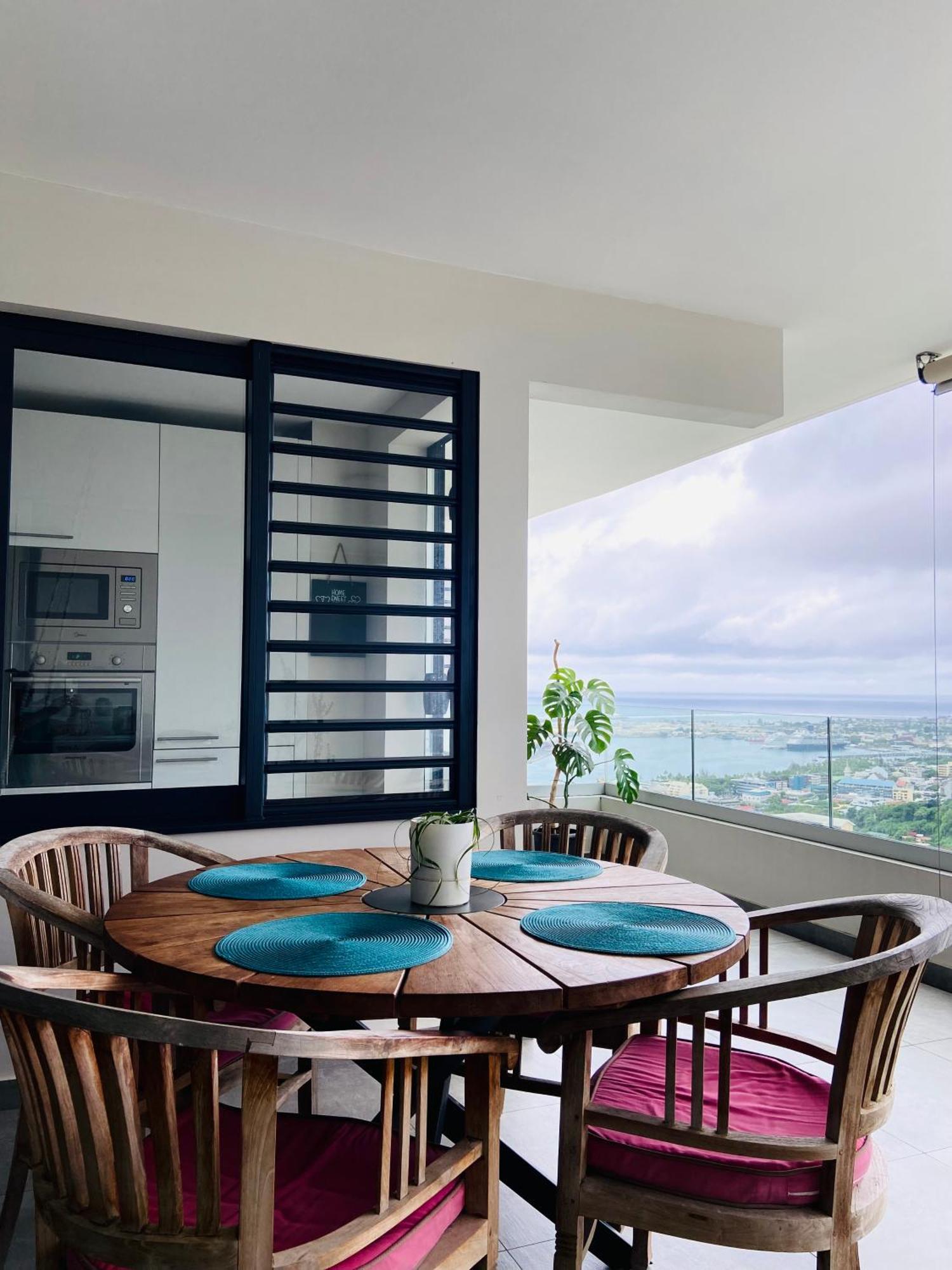 Meherio - Bel Appartement Vue Mer A Tahiti Papeete  Kültér fotó