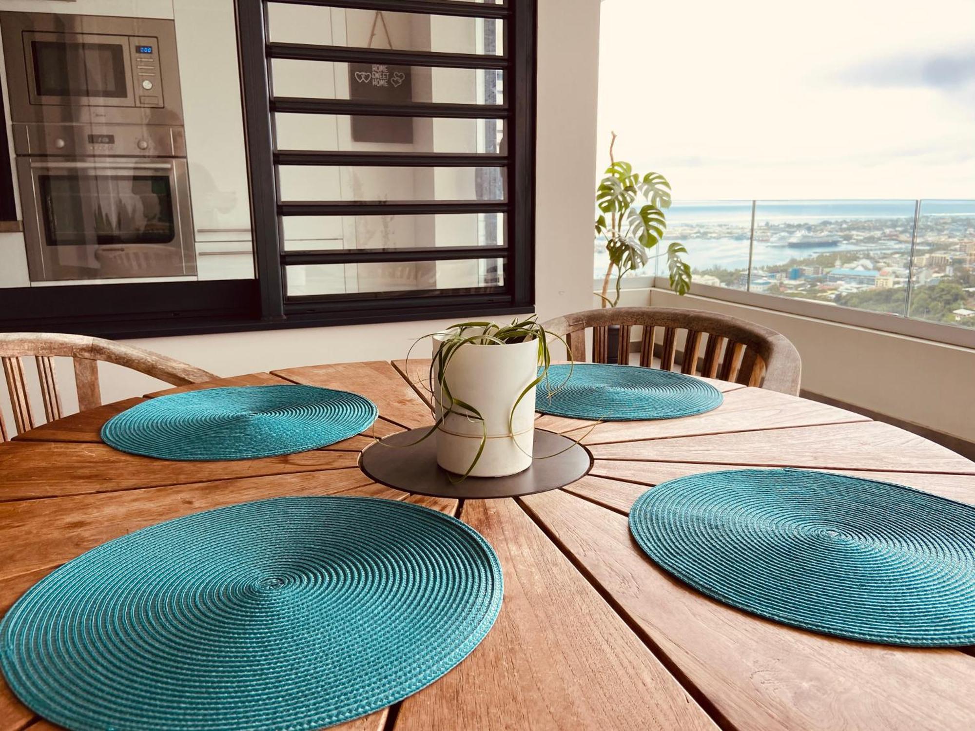 Meherio - Bel Appartement Vue Mer A Tahiti Papeete  Kültér fotó